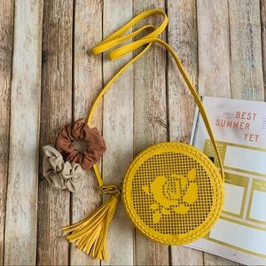 NWT Round Crossbody Bag Purse